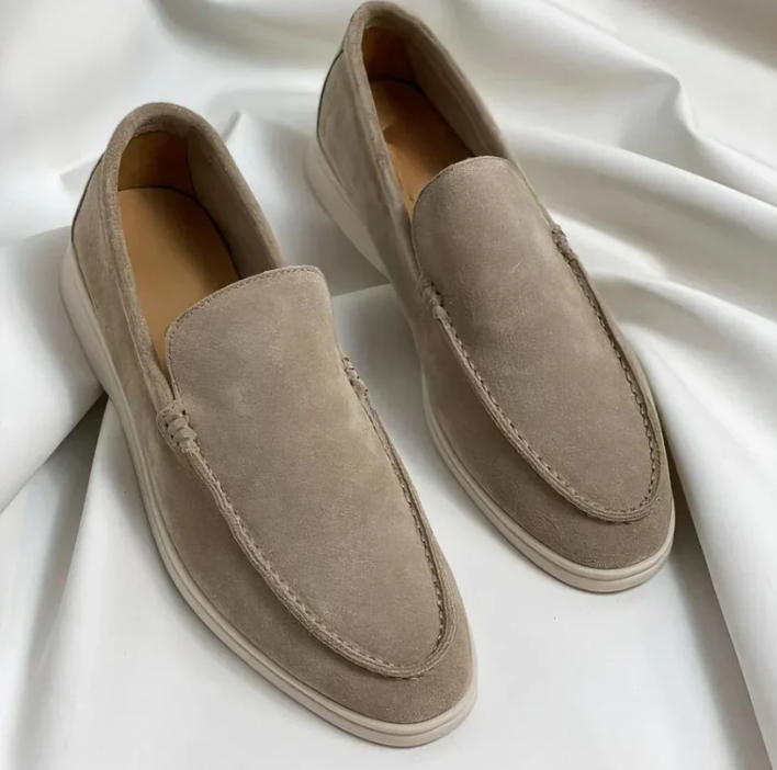 Balázs | Minimalista stílusú, slip-on cipő