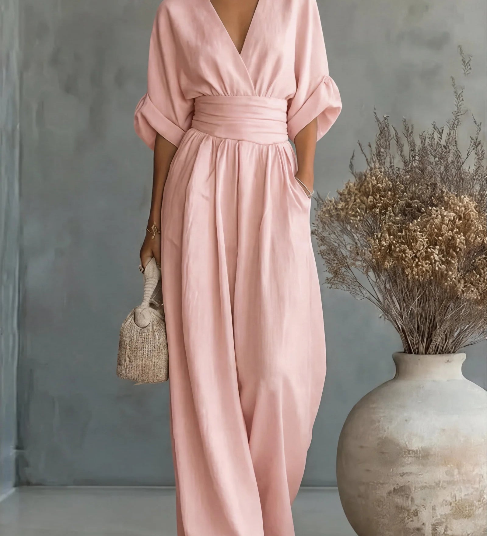 Liliána | Elegáns V-nyakú overál