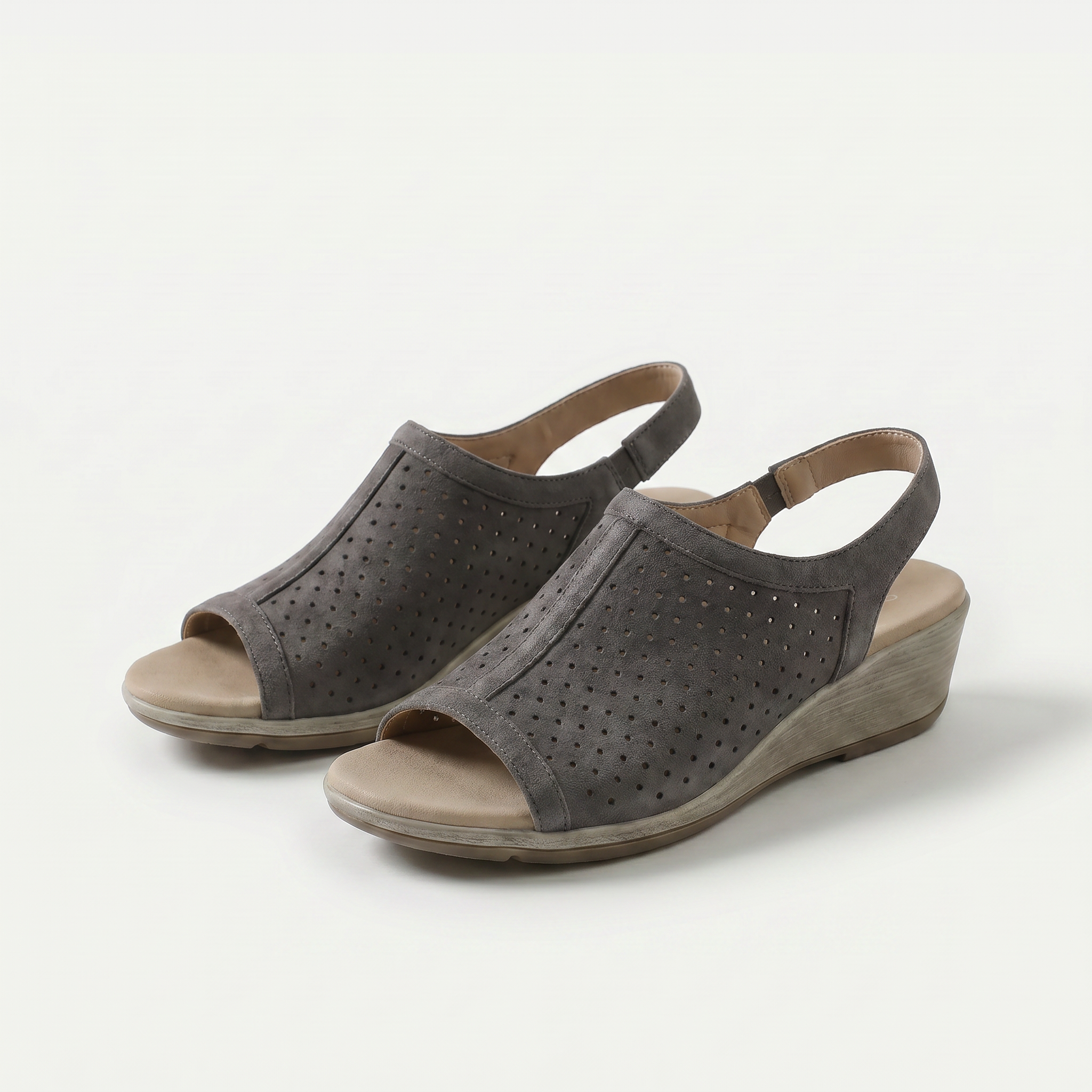 Hazel | Csillogó elegancia fémes platina színben